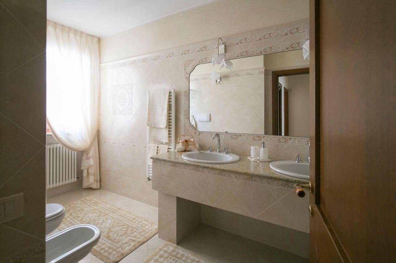 デセンツァーノ・デル・ガルダ La Casa Di Pimpi Bed & Breakfast エクステリア 写真