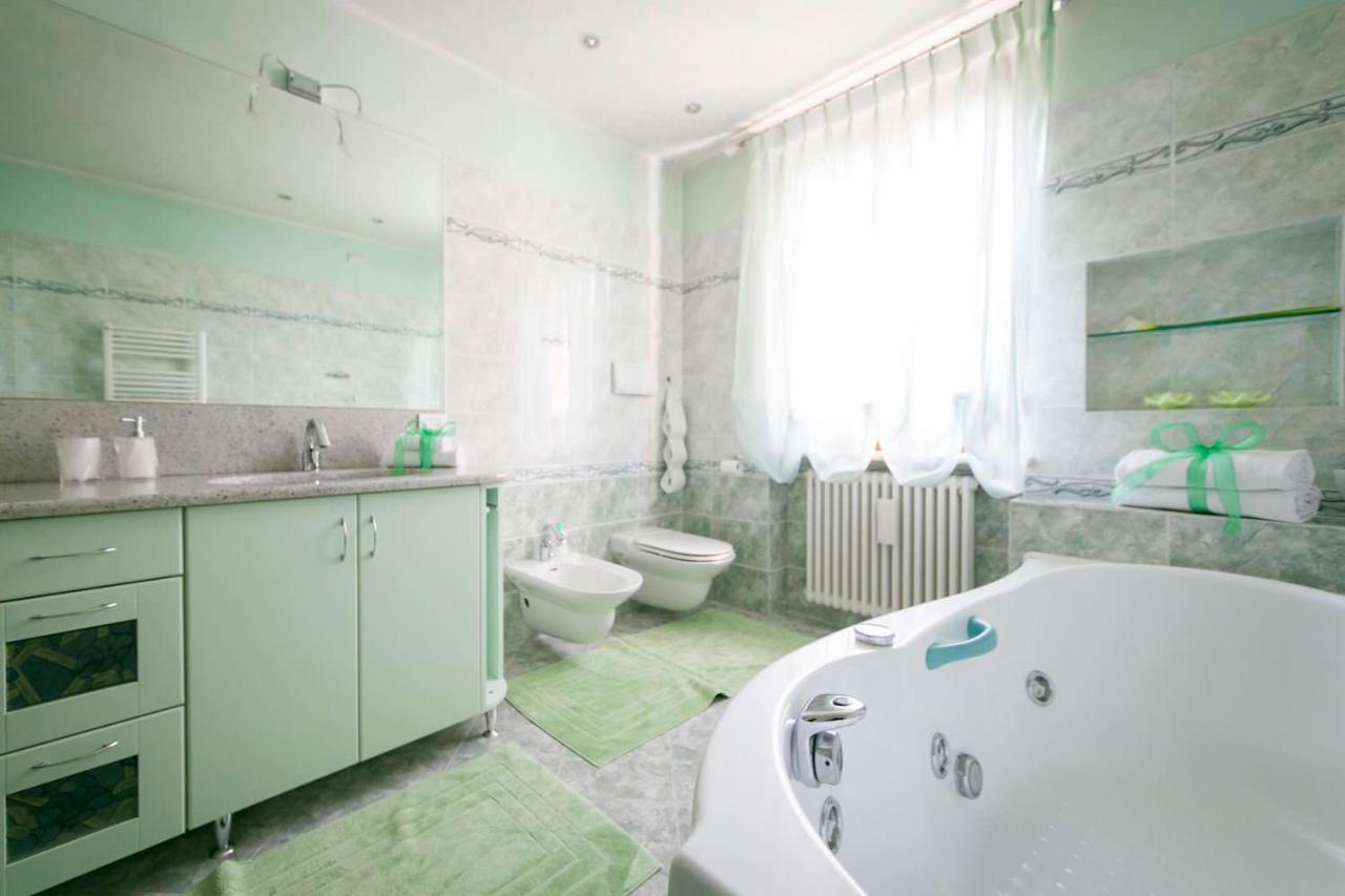 デセンツァーノ・デル・ガルダ La Casa Di Pimpi Bed & Breakfast エクステリア 写真