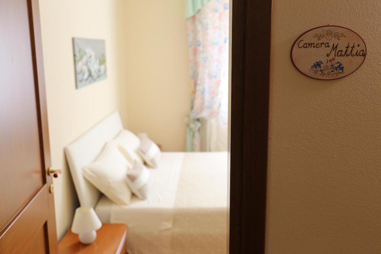 デセンツァーノ・デル・ガルダ La Casa Di Pimpi Bed & Breakfast エクステリア 写真